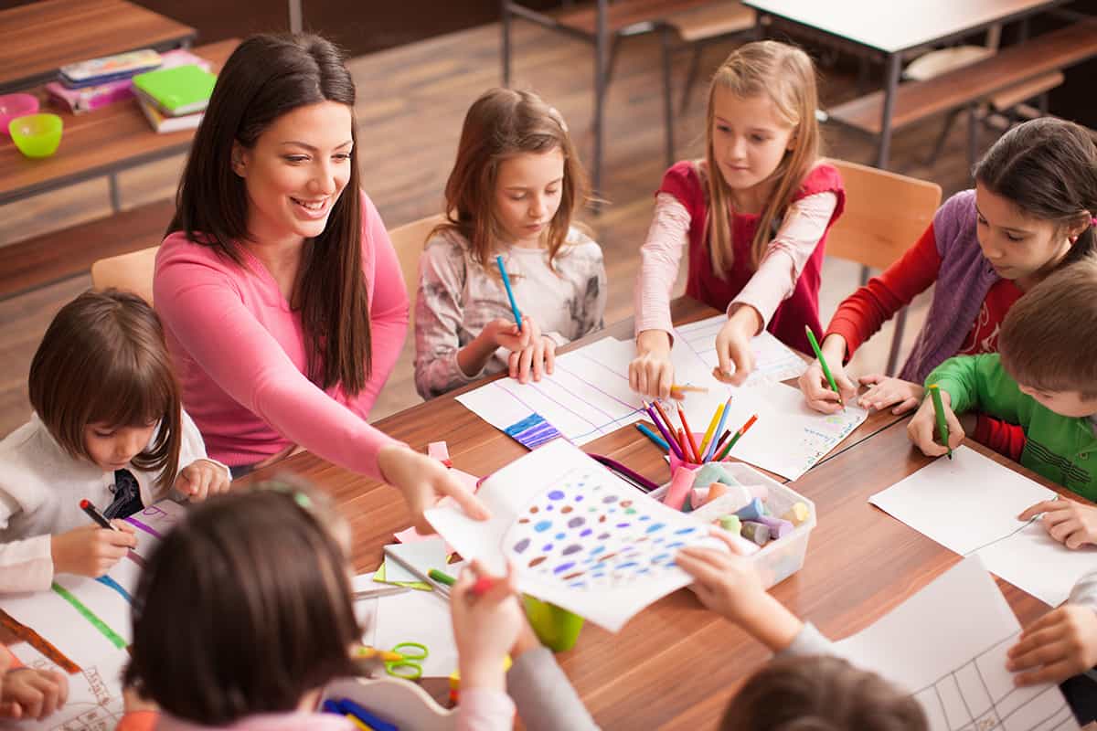 With students speaking 10 different languages, teachers at Indianapolis'  'Newcomer' school find creative ways to communicate - Chalkbeat