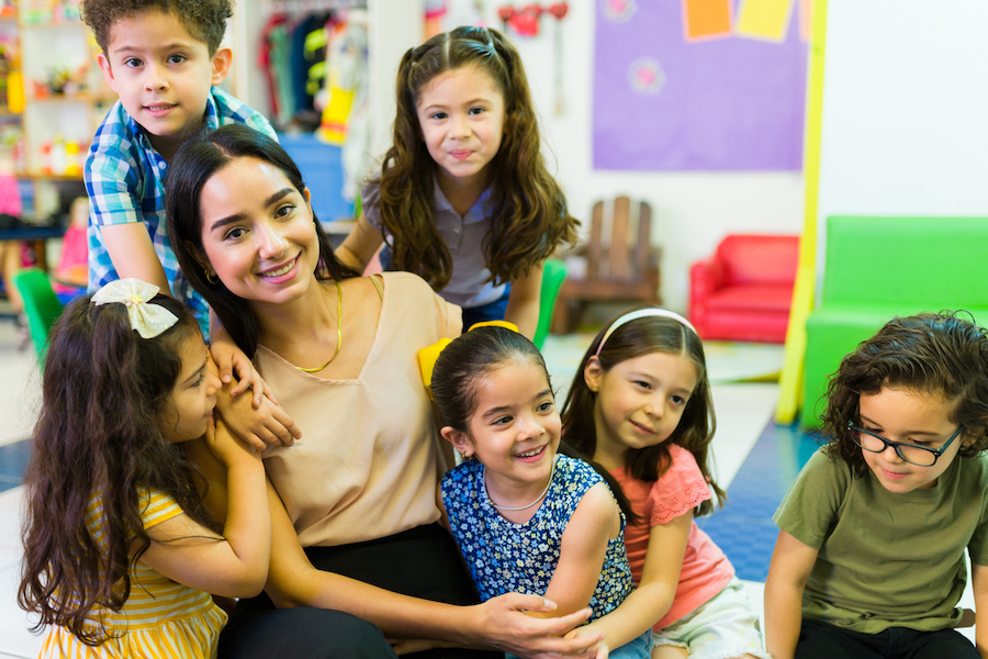 how to become a kindergarten teacher in 5 steps.